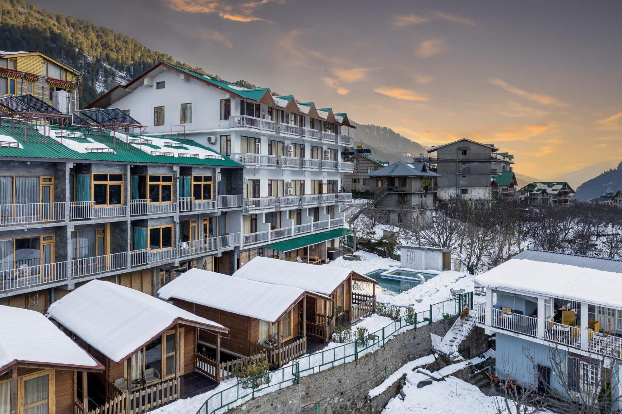Echor Himalayan Heights Luxe Manali Hotel Екстериор снимка