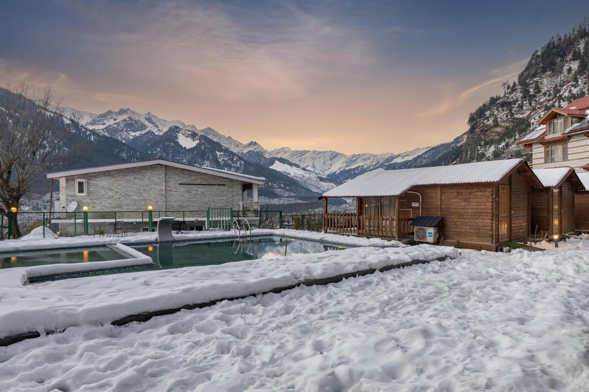 Echor Himalayan Heights Luxe Manali Hotel Екстериор снимка