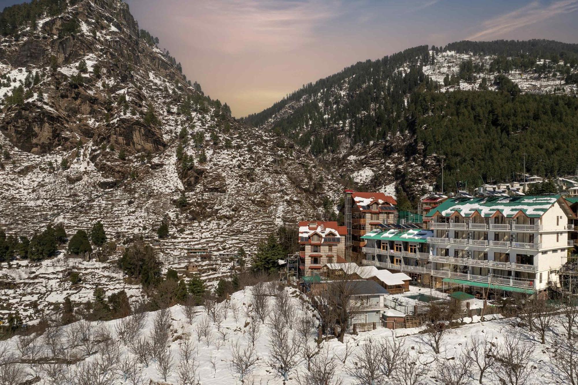 Echor Himalayan Heights Luxe Manali Hotel Екстериор снимка